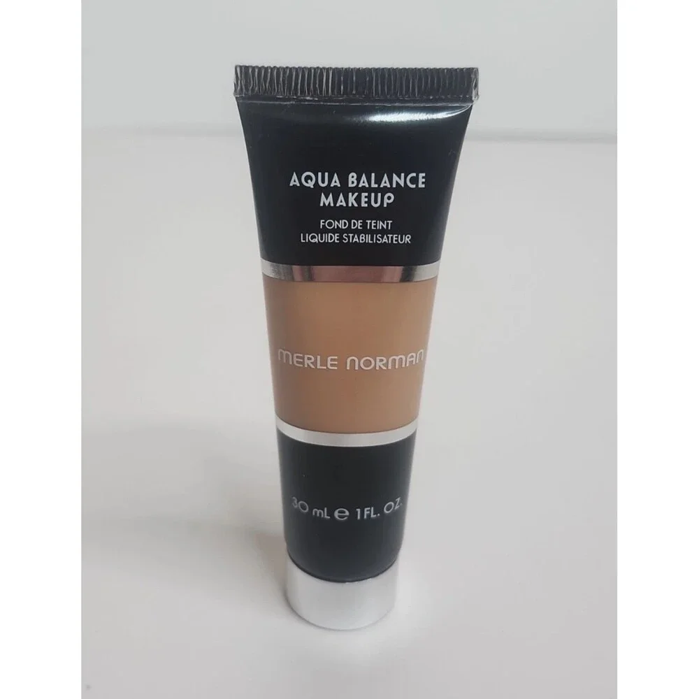 Merle Norman Aqua Balance Makeup ML34 NEW